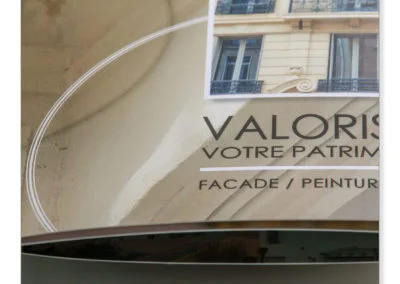 Création plaquette sur mesure pour entreprise