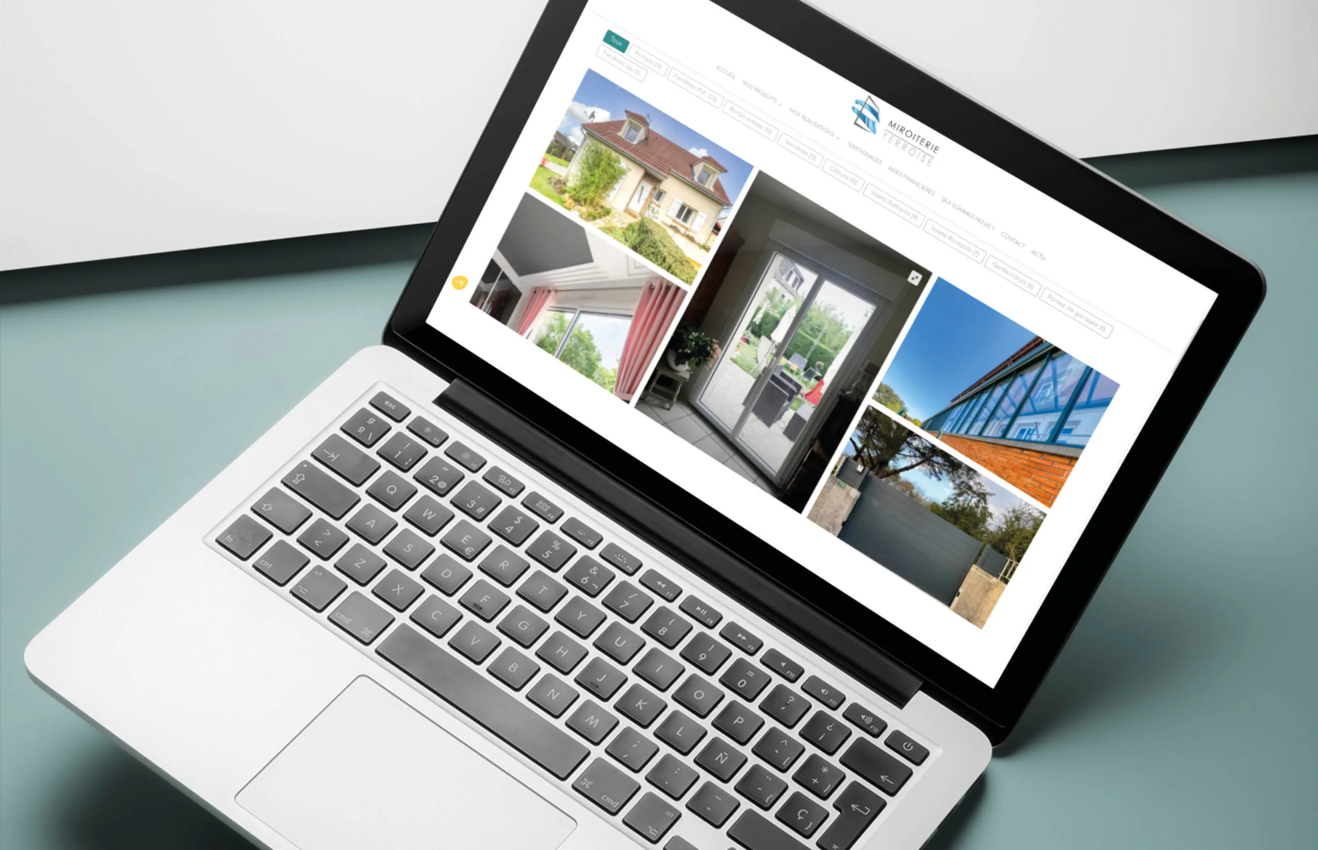 Création site web pour artisan du bâtiment - portfolio chantier par l'agence Com' Empreintes
